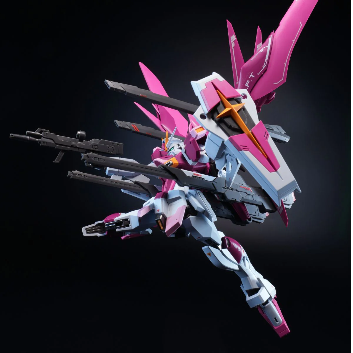 Angry Bird Regen Type R Model Kit - Image 4