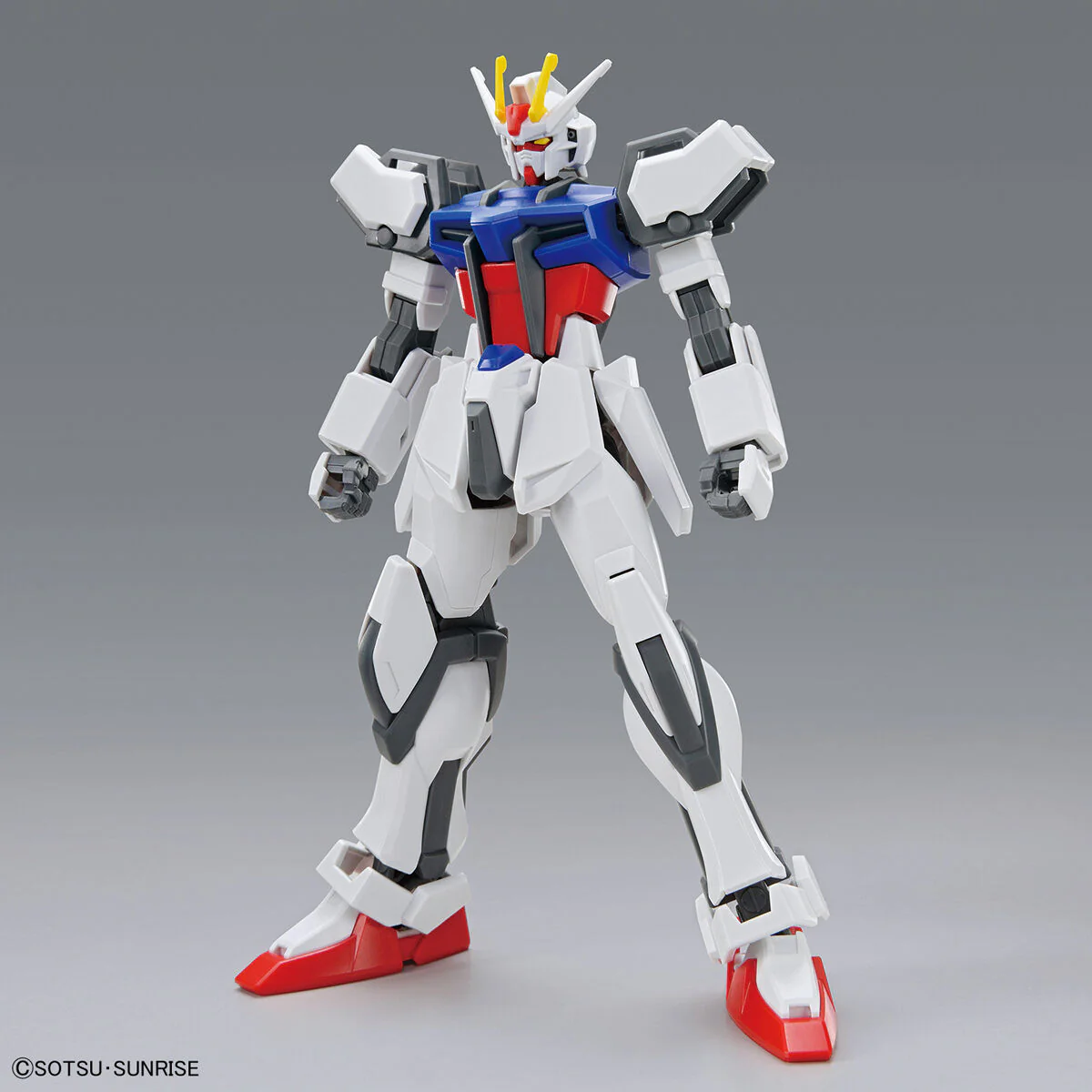 Bandai EG Entry Grade 1/144 Strike Gundam - Image 5