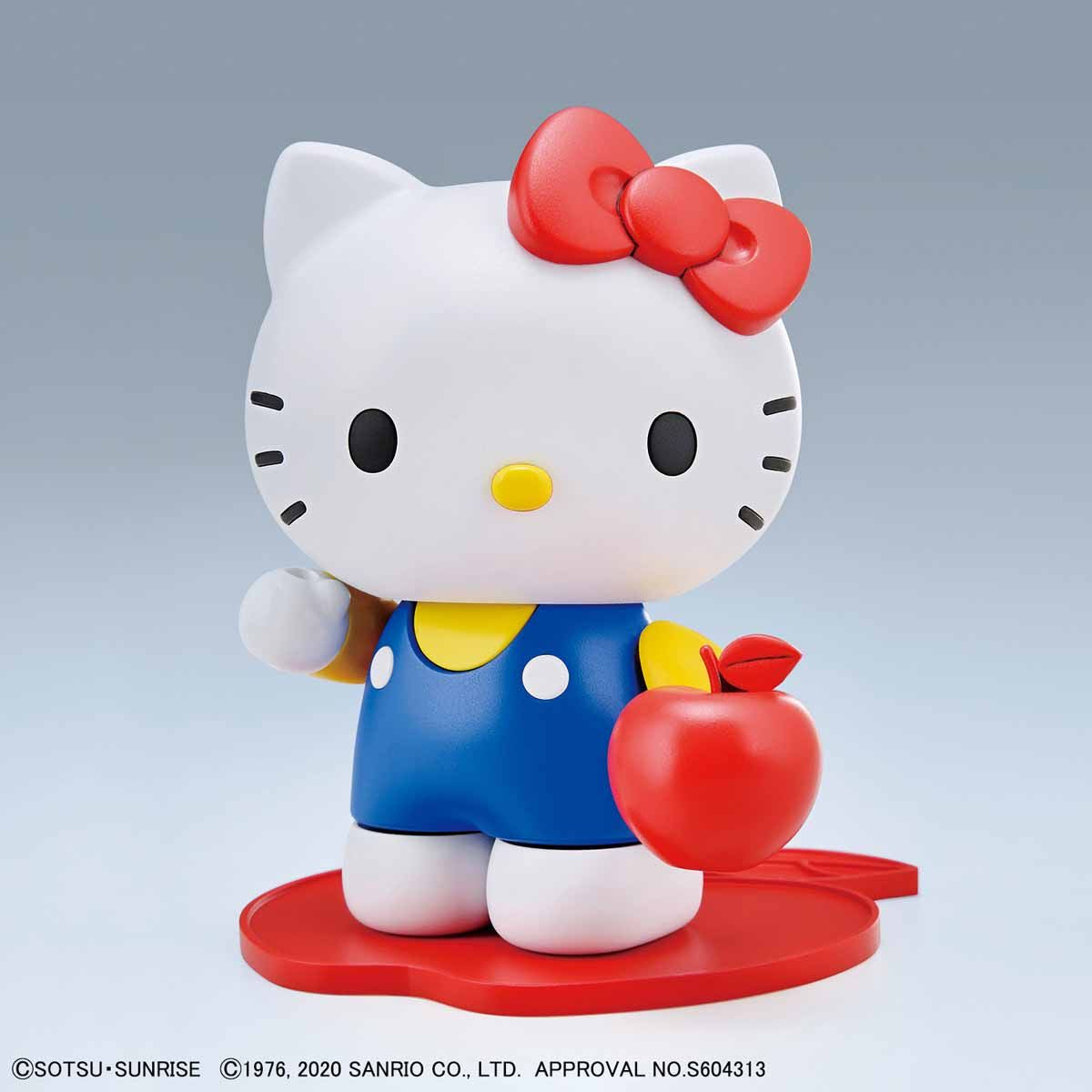 Bandai Hello Kitty x SD Gundam EX-Standard RX-78 Gundam Model Kit - Image 2