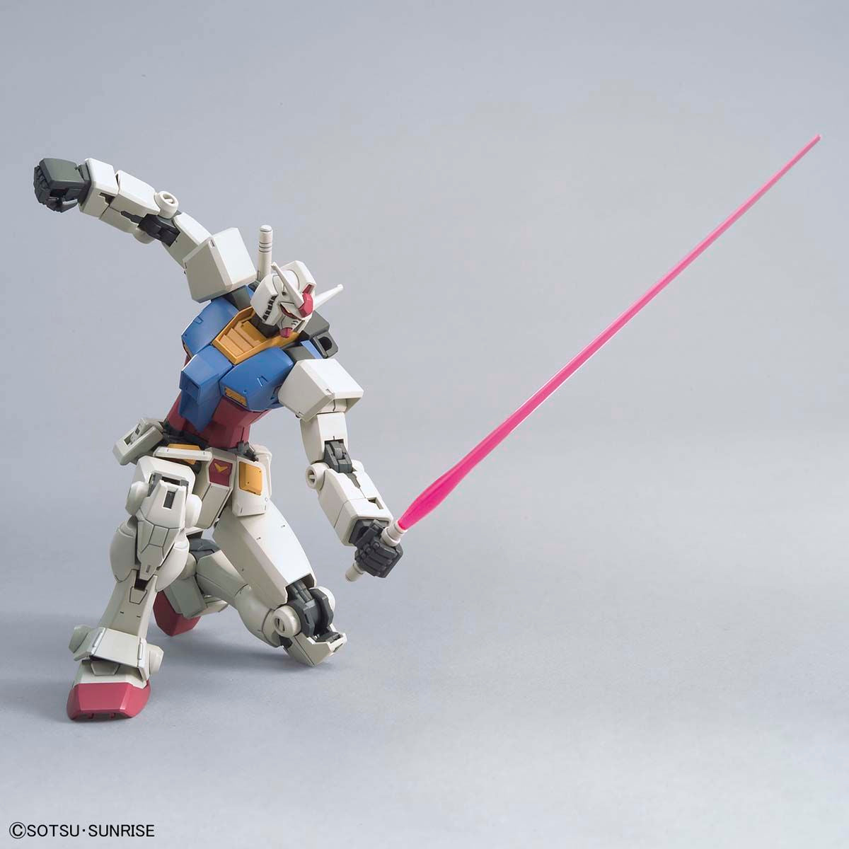 Bandai HG 1/144 RX-78-2 Gundam (Beyond Global) Model Kit - Image 6