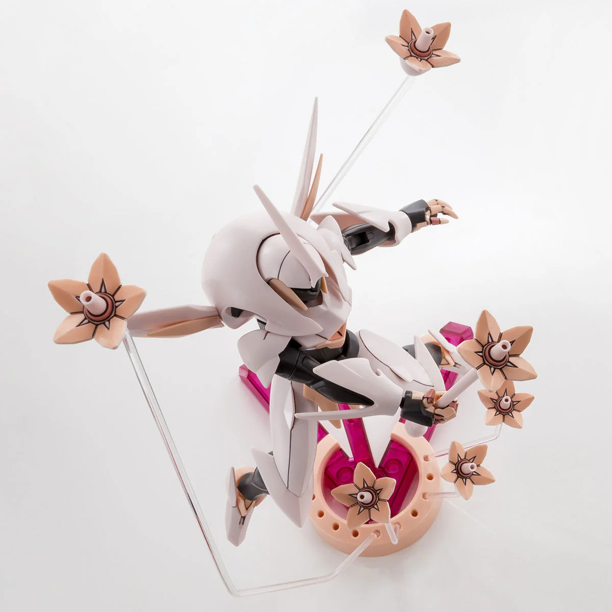 Bandai HG 1/144 xvb-fnc Fawn Farsia Model Kit - Image 6