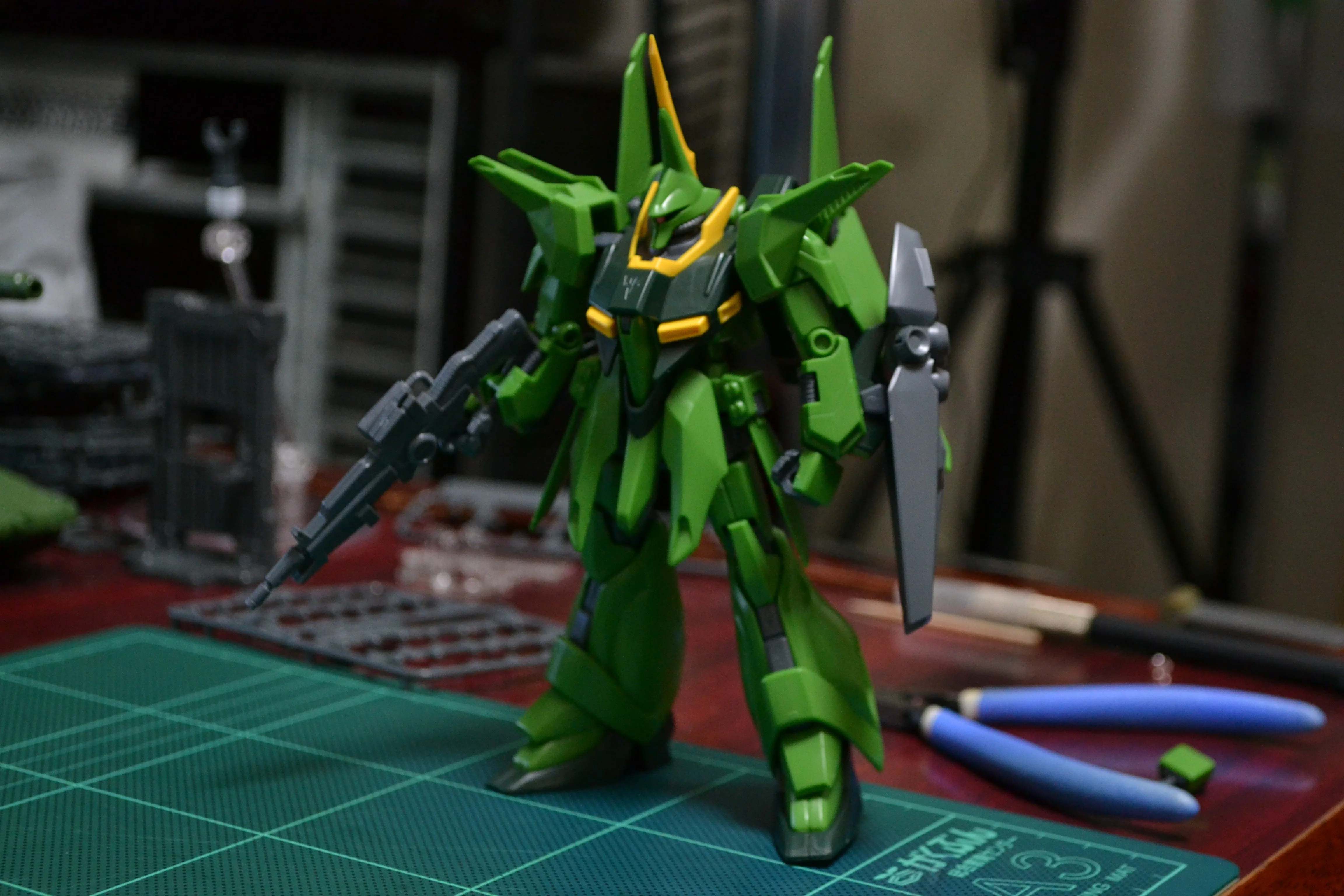 Bandai HGUC #31 1/144 AMX-107 Bawoo Mass Production Model Kit - Image 5