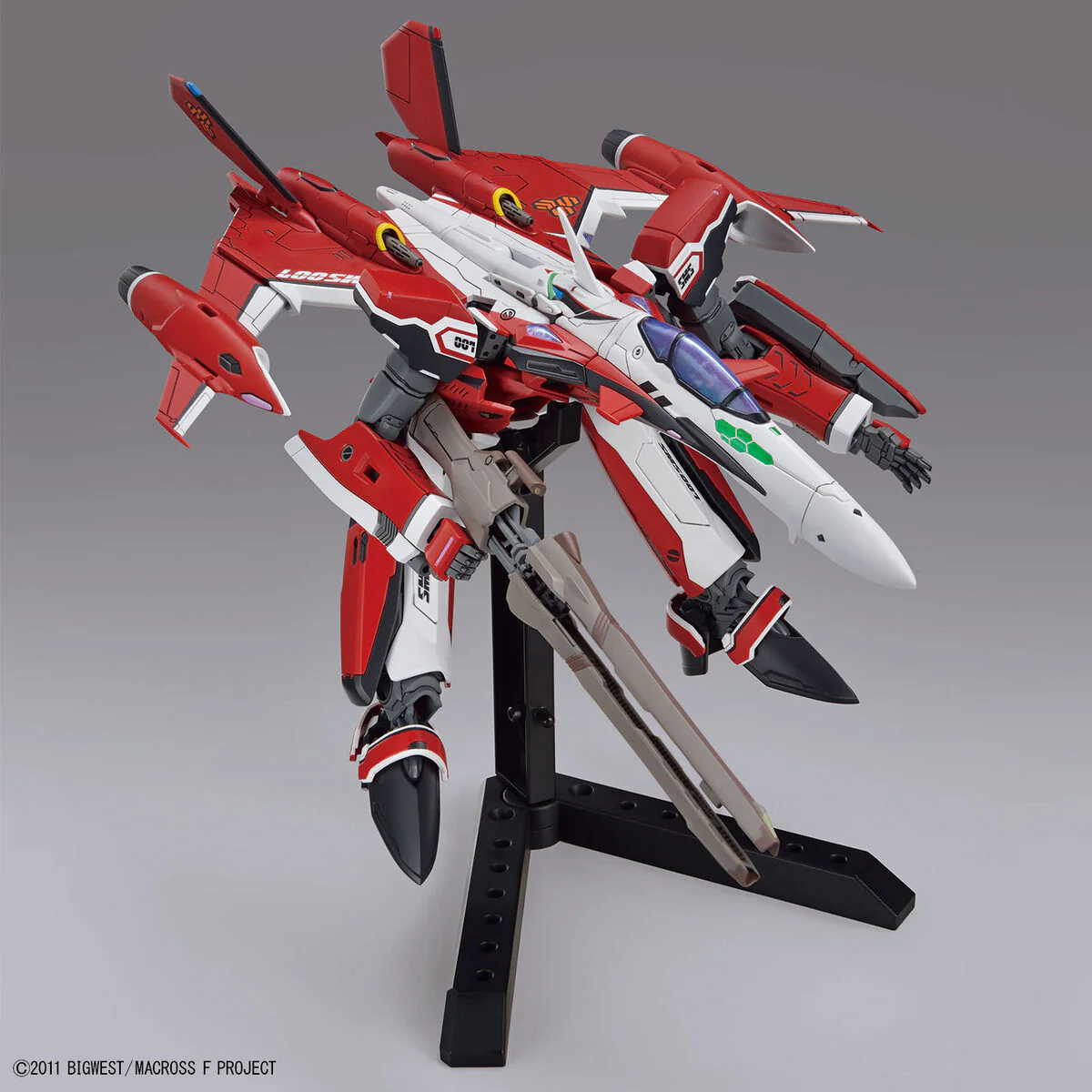 Bandai Macross Frontier HG 1/100 YF-29 Durandal Valkyrie (Alto Saotome Use) Model Kit - Image 12