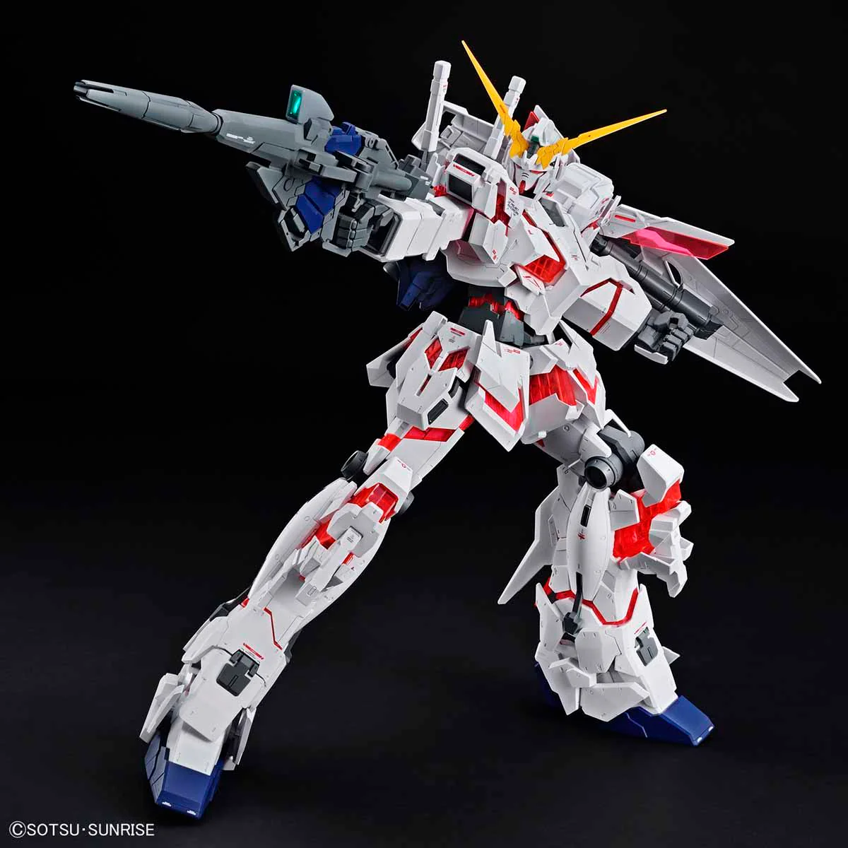 Bandai Mega Size Model 1/48 RX-0 Unicorn Gundam (Destroy Mode) Model Kit - Image 3