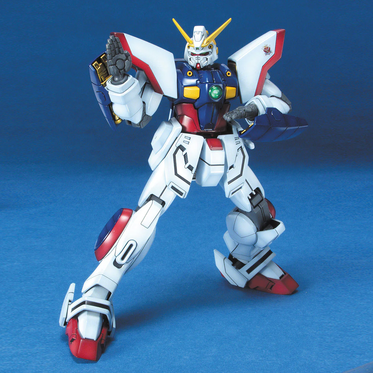 Bandai MG 1/100 GF13-017NJ Shining Gundam Model Kit - Image 4