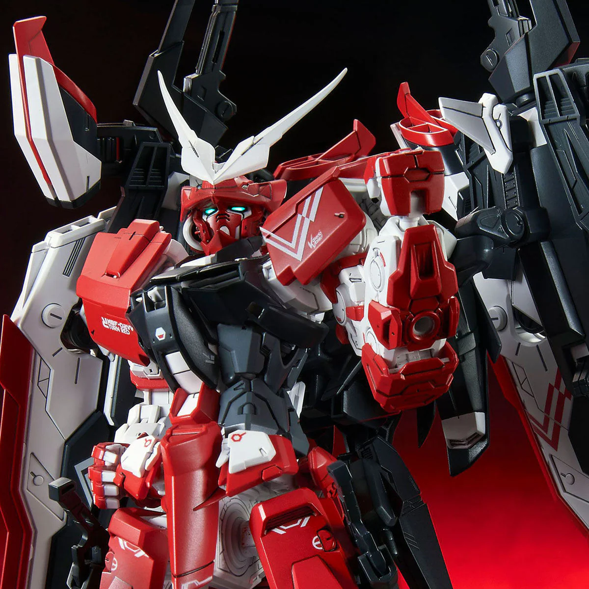 Bandai MG 1/100 MBF-02VV Gundam Astray Turn Red Model Kit