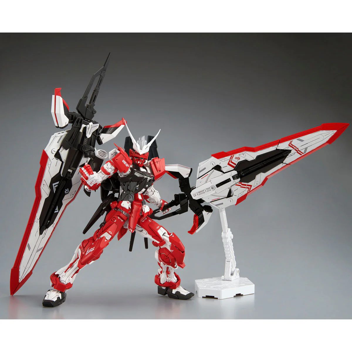 Bandai MG 1/100 MBF-02VV Gundam Astray Turn Red Model Kit - Image 6