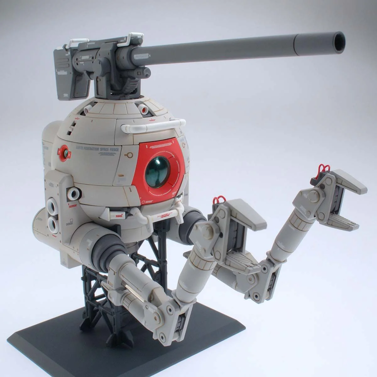 Bandai MG 1/100 RB-79 Ball (Ver. Ka) Model Kit - Image 5