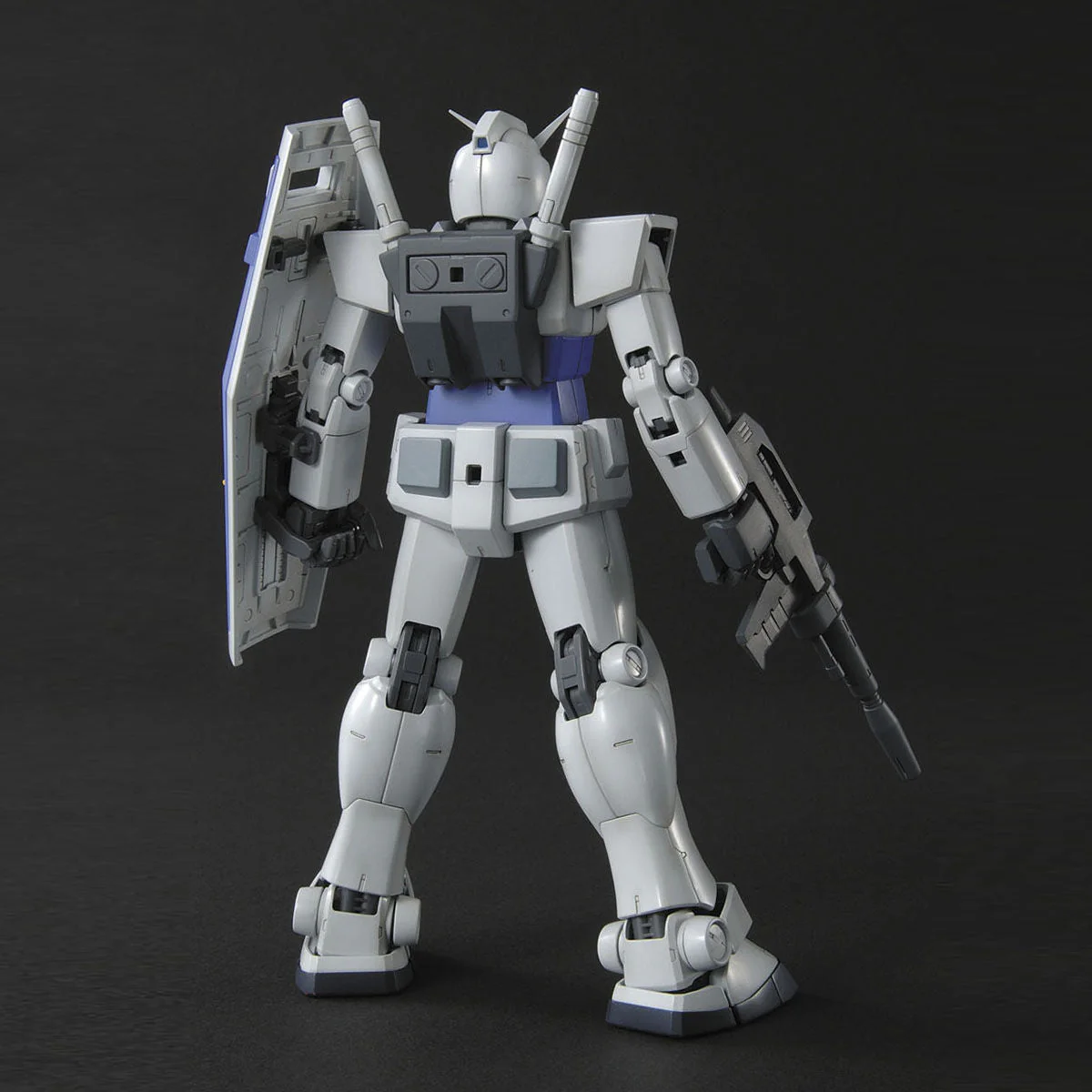 Bandai MG 1/100 RX-78-3 G-3 Gundam Ver.2.0 Model Kit - Image 3