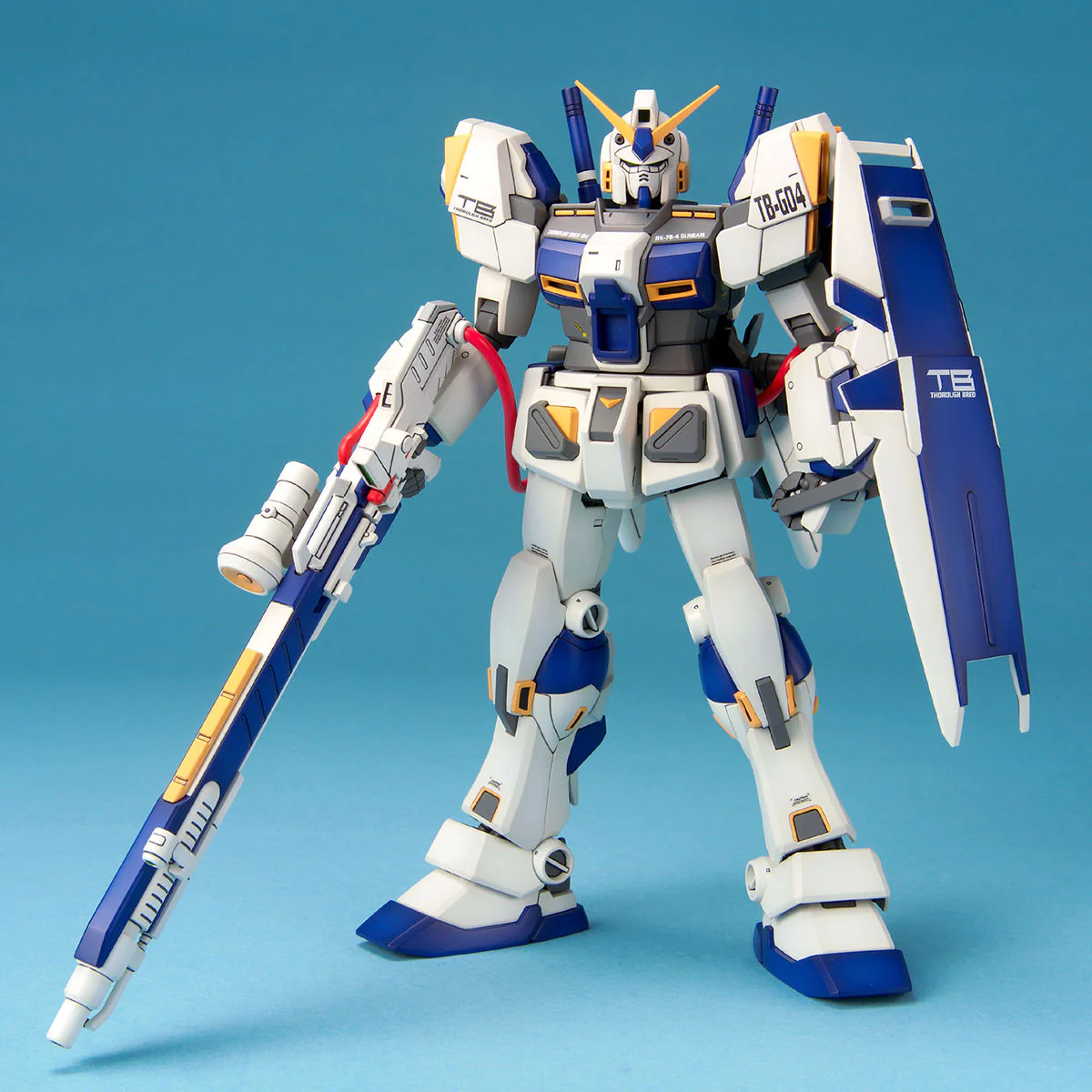 Bandai MG 1/100 RX-78-4 Gundam Unit 4 "G04" Model Kit - Image 2