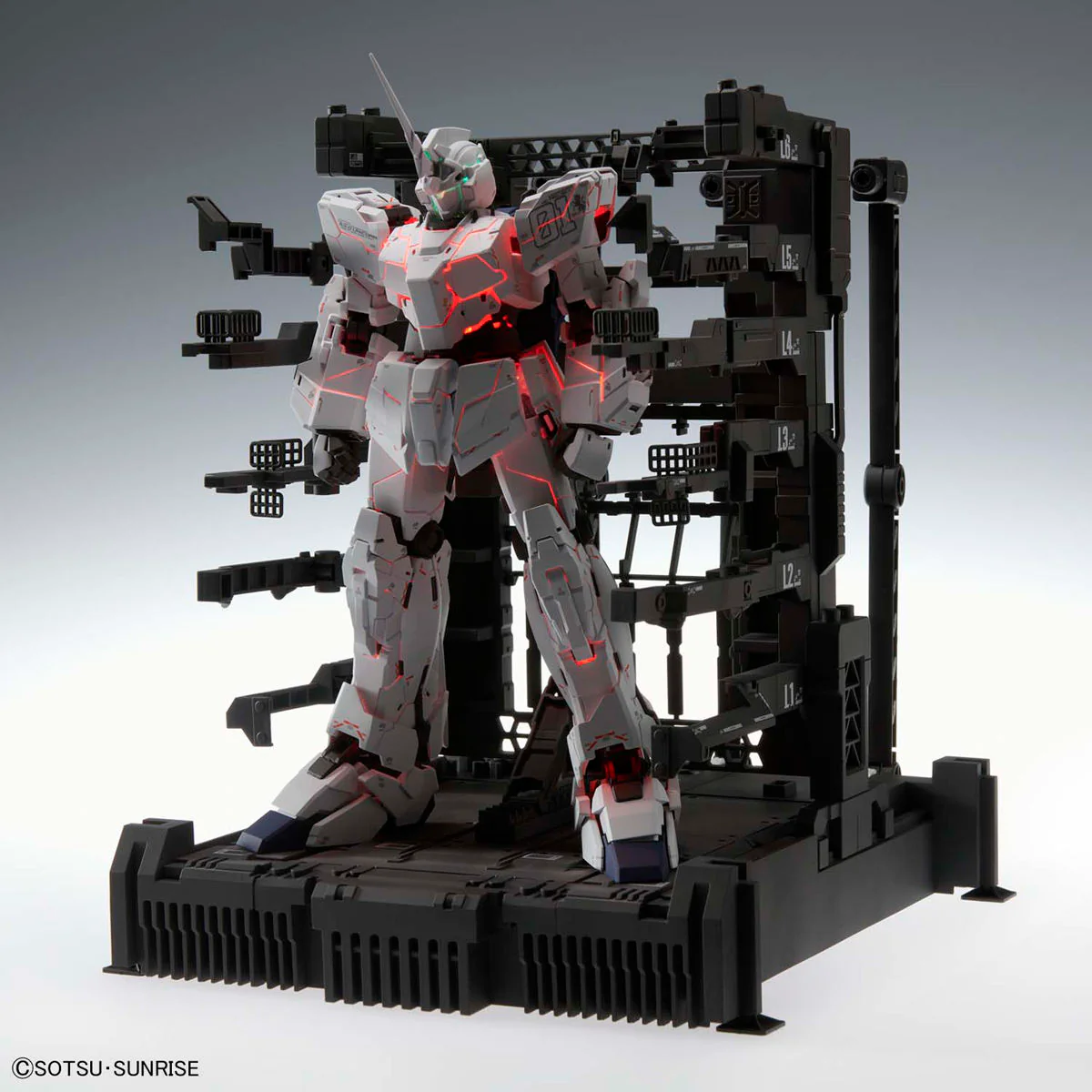 Bandai MGEX 1/100 RX-0 Unicorn Gundam (Ver.Ka) Model Kit - Image 4