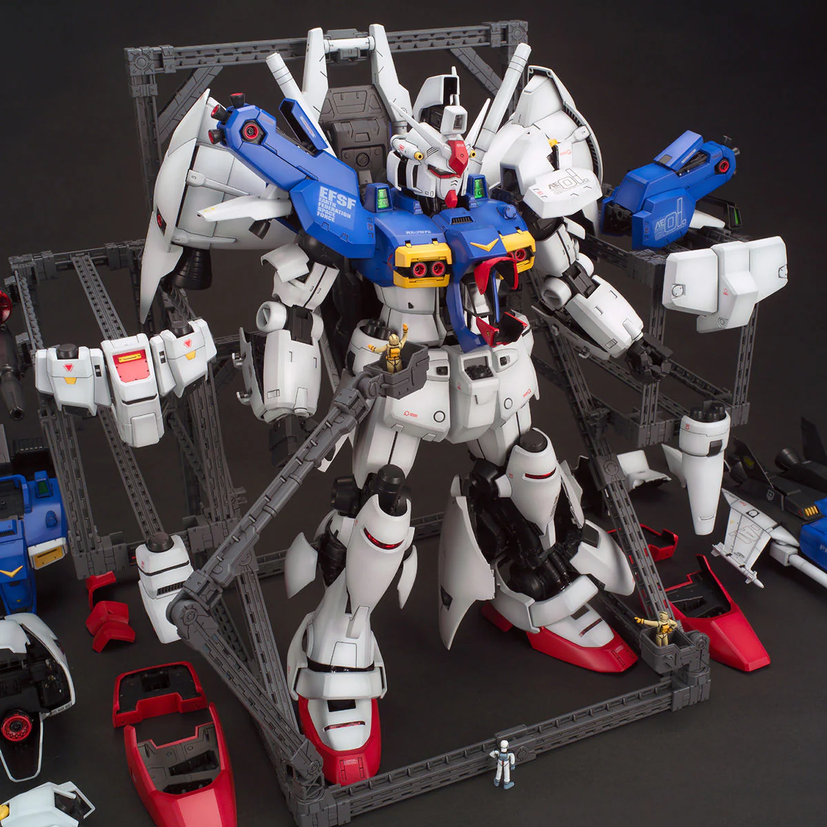 Bandai PG 1/60 RX-78GP01 Gundam GP01/GP01Fb Zephyrantes Model Kit - Image 6