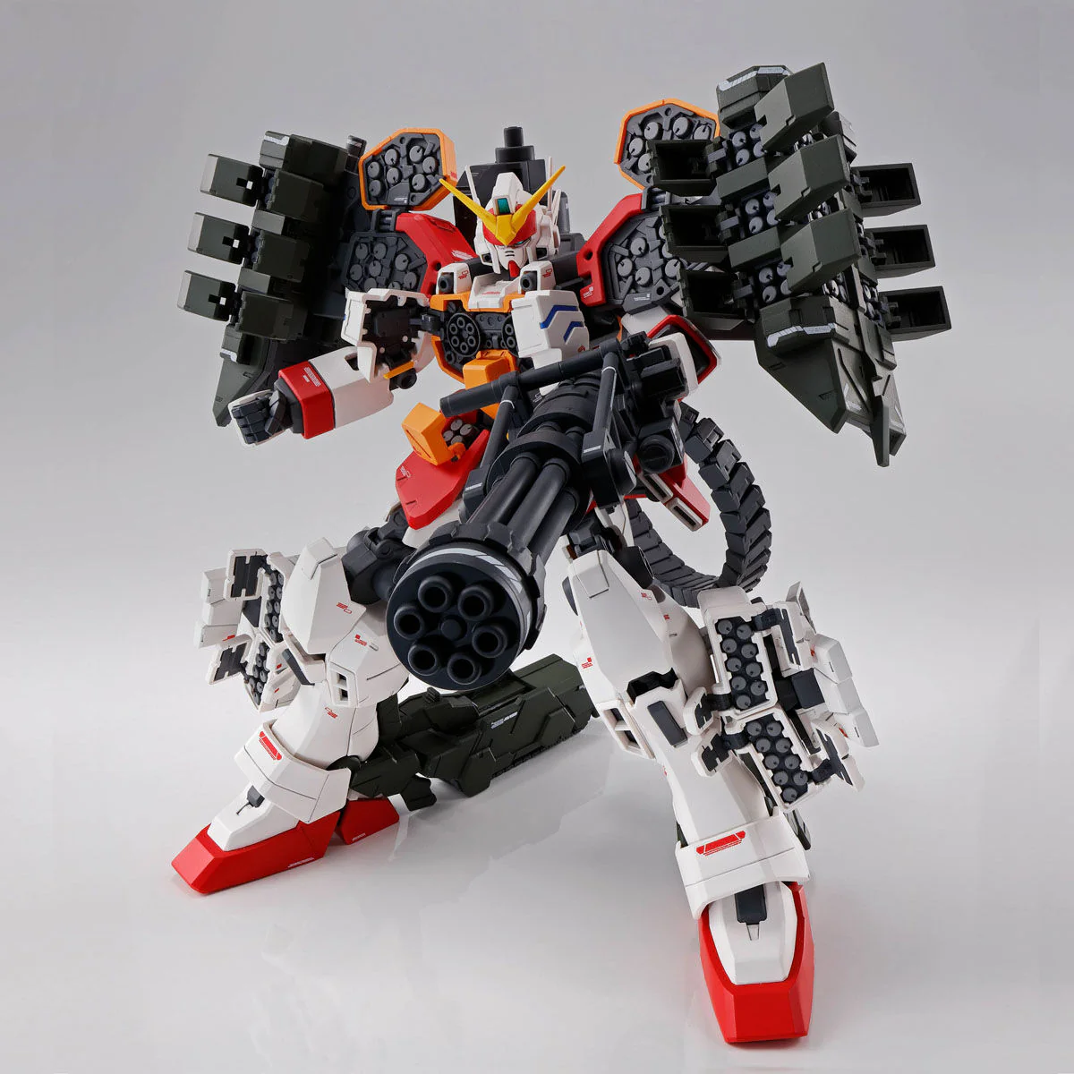 Bandai MG 1/100 XXXG-01H Gundam Heavyarms (Igle Unit) Model Kit - Image 7