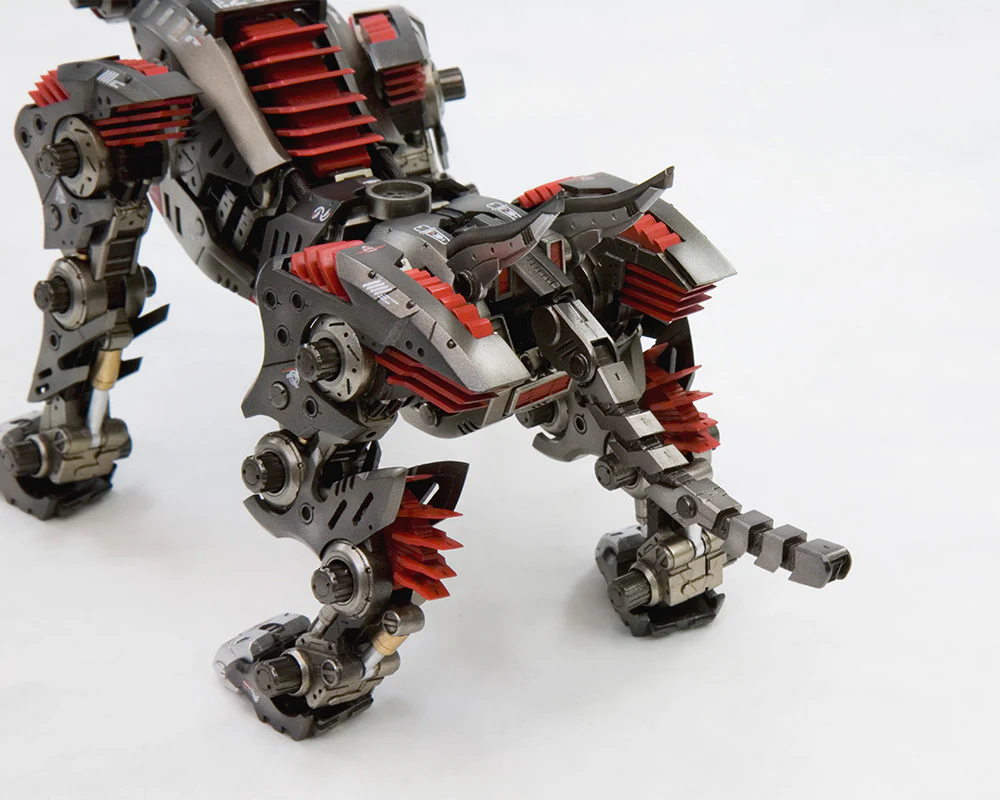 Kotobukiya HMM 1/72 ZOIDS EZ-035 Lightning Saix Marking Plus Ver. - Image 12